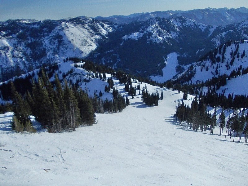 Télésiège débrayable 6 places (TSD6) Chinook Express www.remontees